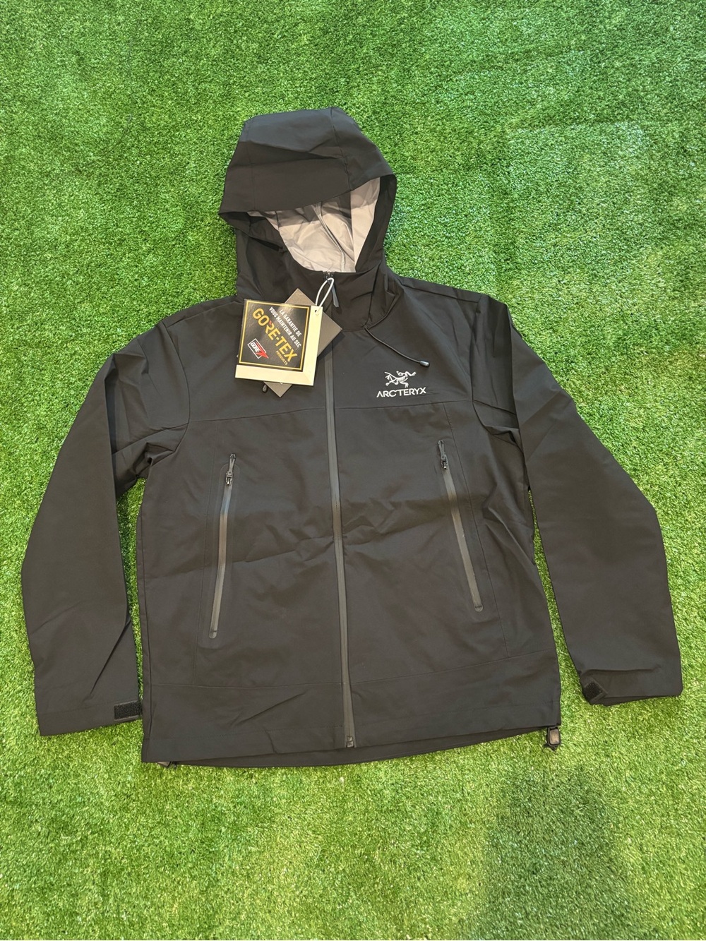 Arc'teryx Black GORE-TEX Hooded Windbreaker Jacket